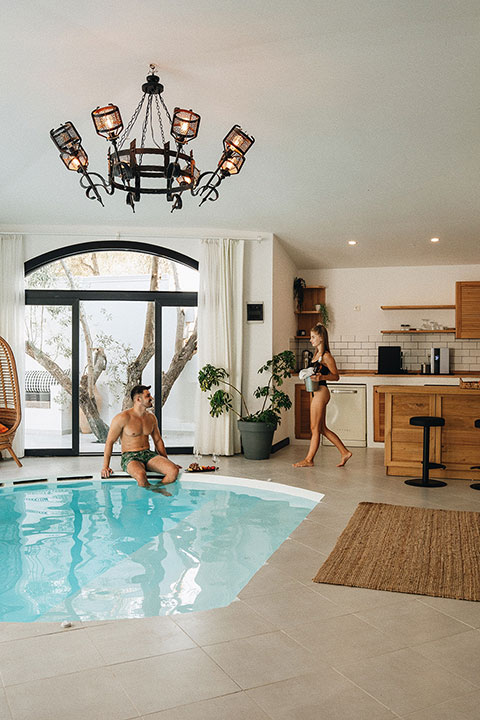 Aqua House